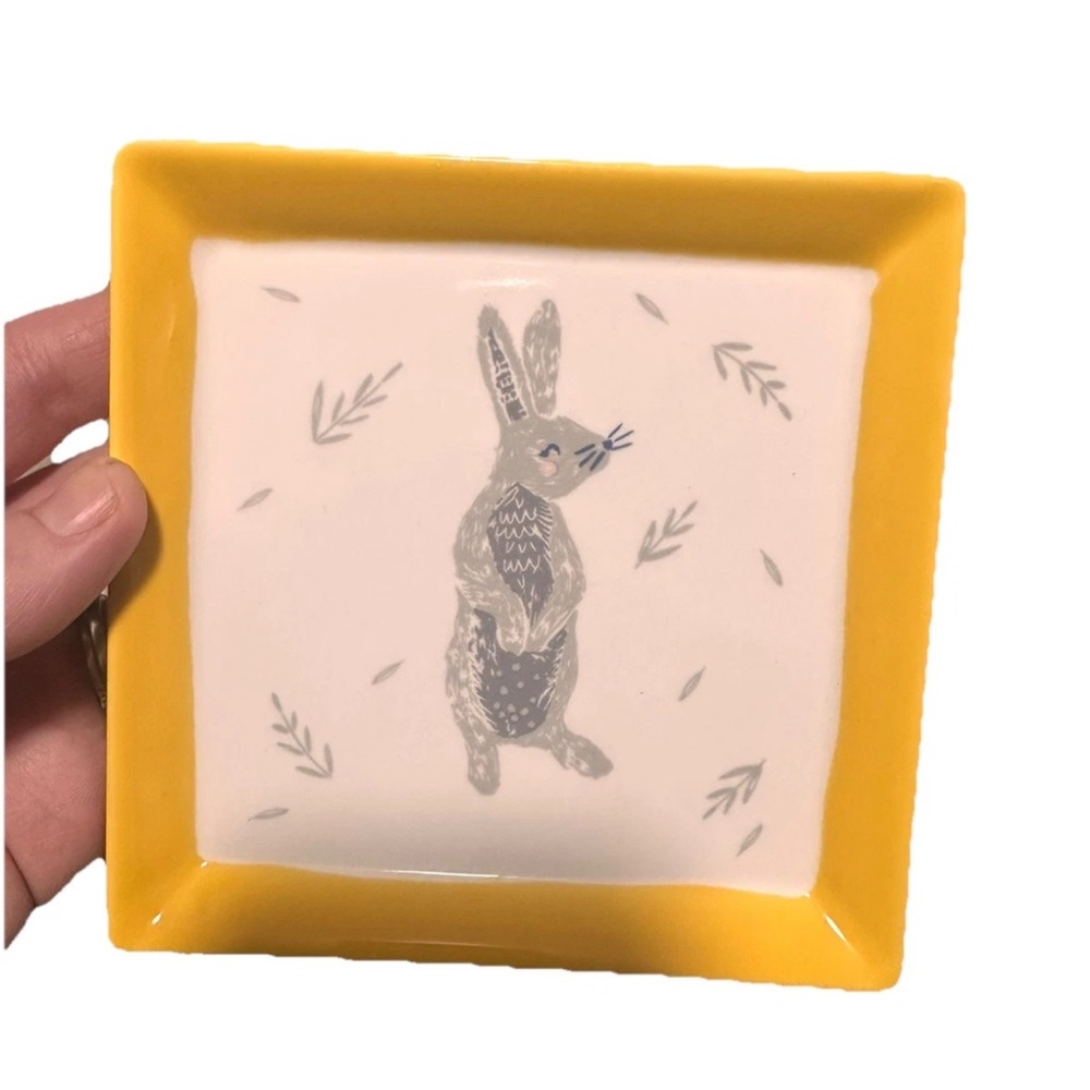 Grace Fine Porcelain Yellow Bunny 5x5 Trinket Dish New W/O Tags Easter Spring